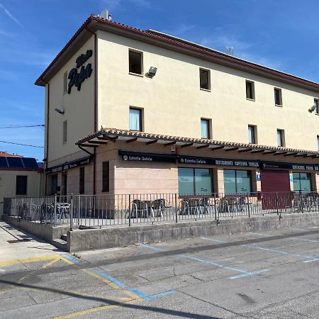Hostal Meson Pepa Logrono Luaran gambar