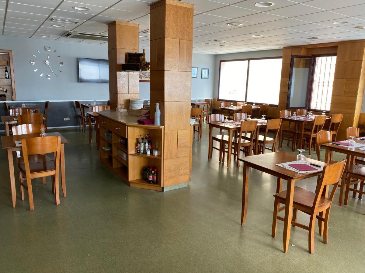 Hostal Meson Pepa Logrono Luaran gambar