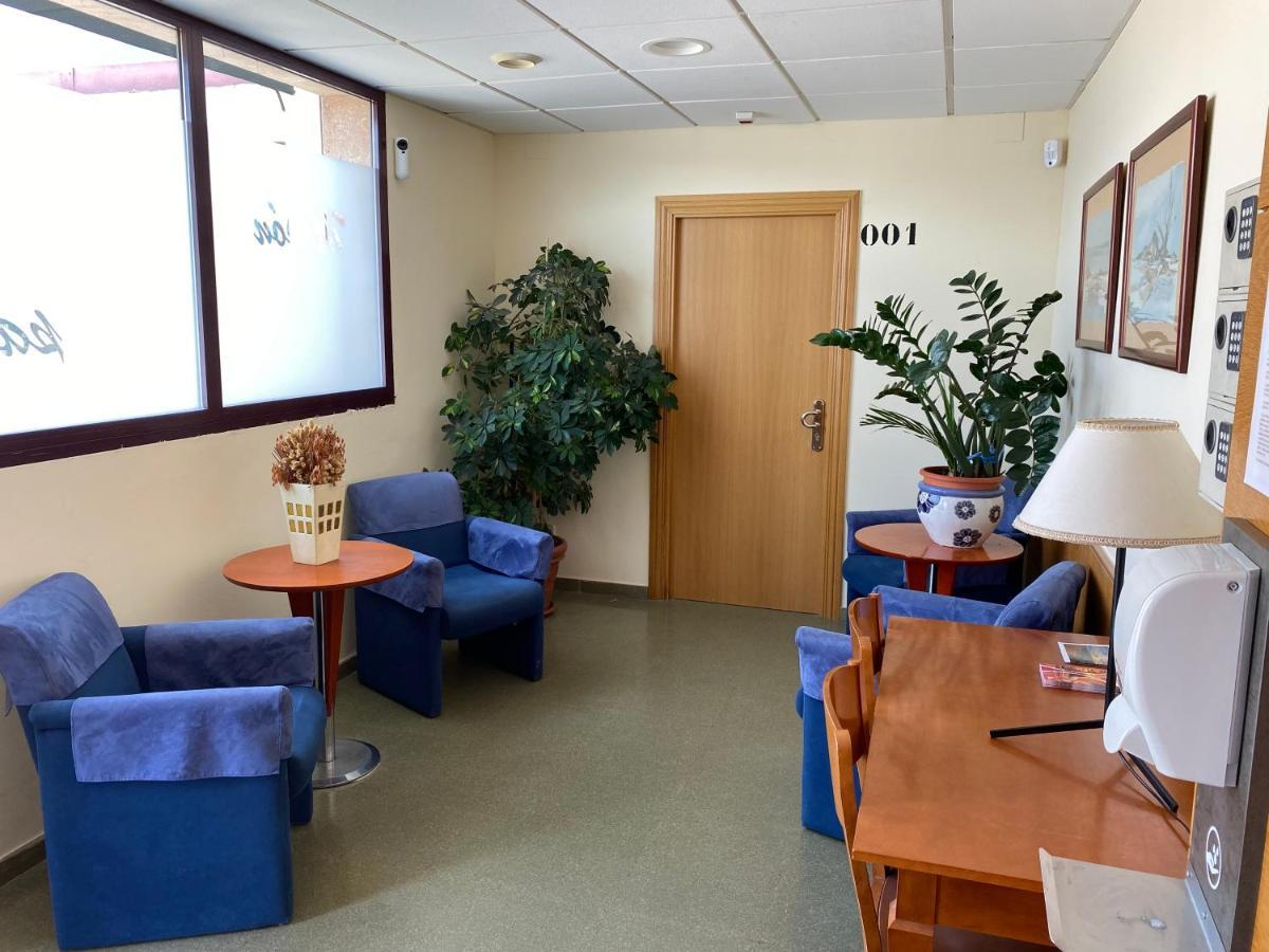 Hostal Meson Pepa Logrono Luaran gambar
