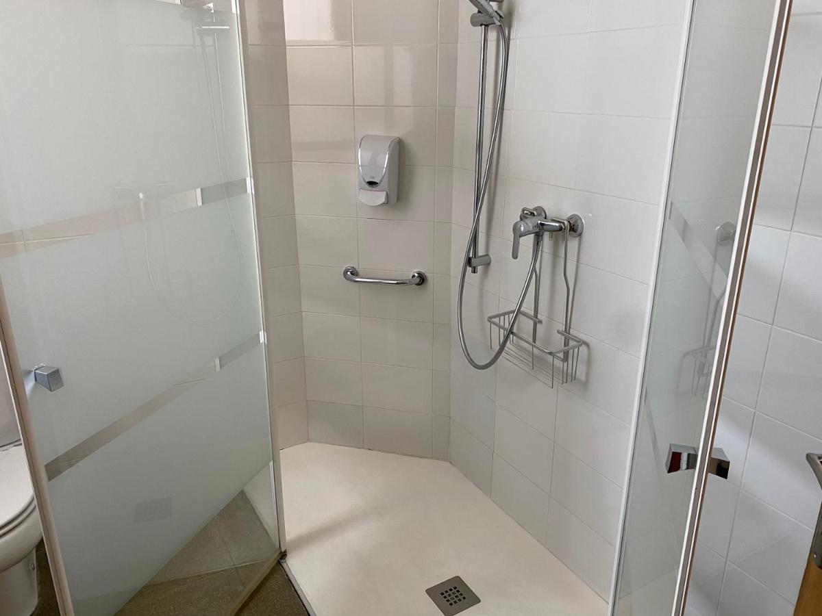 Hostal Meson Pepa Logrono Luaran gambar